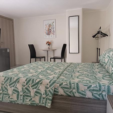 Casa Vacanza In Pieno Centro Storico Vicino Ostuni E La Riserva Di Torre Quaceto San Vito dei Normanni Dış mekan fotoğraf